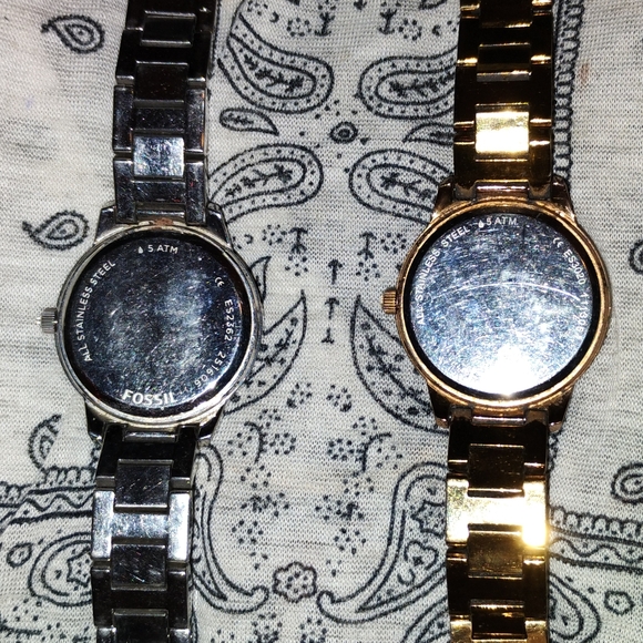 2 women's fossil watches ,$75 each or $130 for both. - Picture 4 of 4
